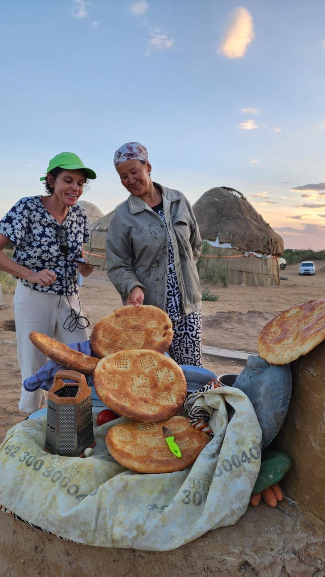 Hotel Authentic Uzbek Yurt Camp Eco-Friendly Nurota Esterno foto