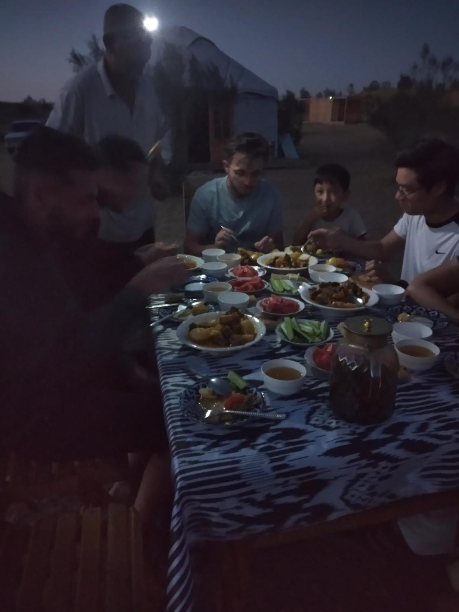 Hotel Authentic Uzbek Yurt Camp Eco-Friendly Nurota Esterno foto